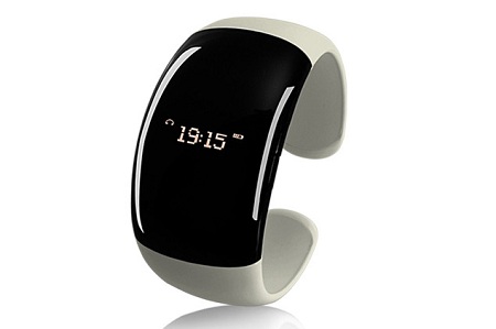 Стильный Bluetooth – браслет уже можно приобрести