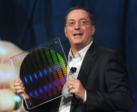 Intel возвращается на рынок малых процессоров
