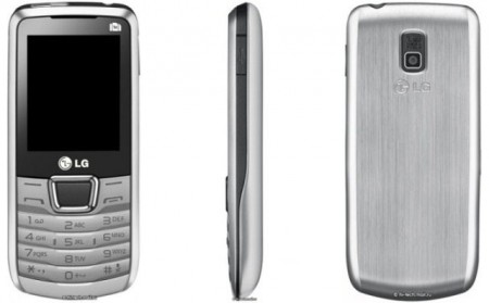 В одном телефоне три SIM карты   LG A290