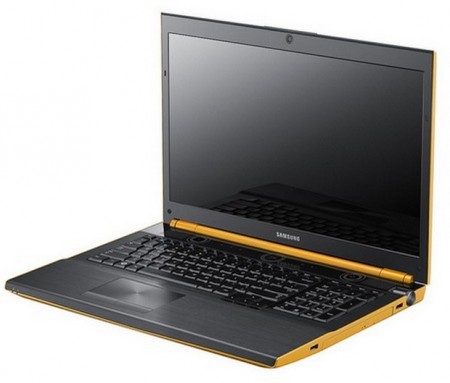 Компания Samsung выпустила ноутбук Series 7 Gamer Yellow 3D