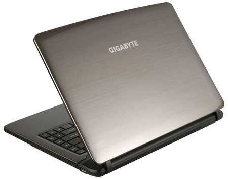 GIGABYTE представила новый ноутбук Q2440